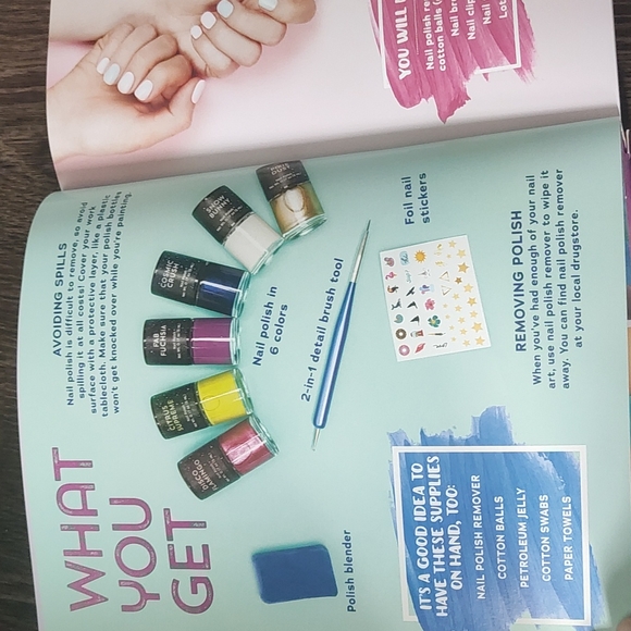 Klutz Metallic nail studio - Picture 4 of 5